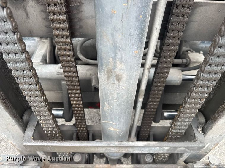 image for item EC3616 2016 Moffett M8 55.4 forklift