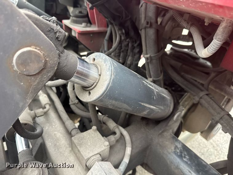 image for item EC3616 2016 Moffett M8 55.4 forklift