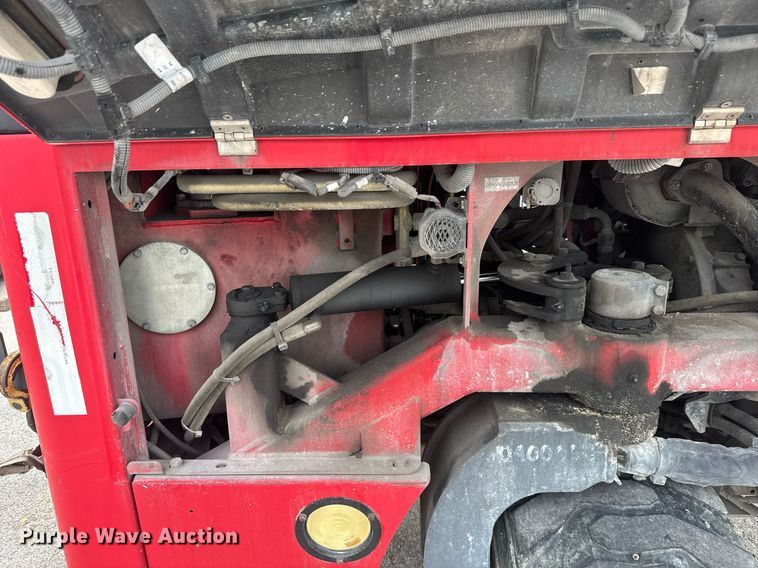 image for item EC3616 2016 Moffett M8 55.4 forklift