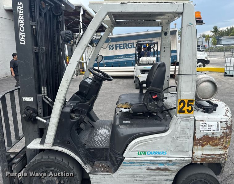 image for item EC3617 2017 UniCarriers PF50 forklift