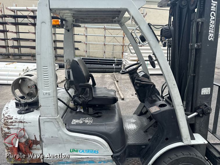 image for item EC3617 2017 UniCarriers PF50 forklift