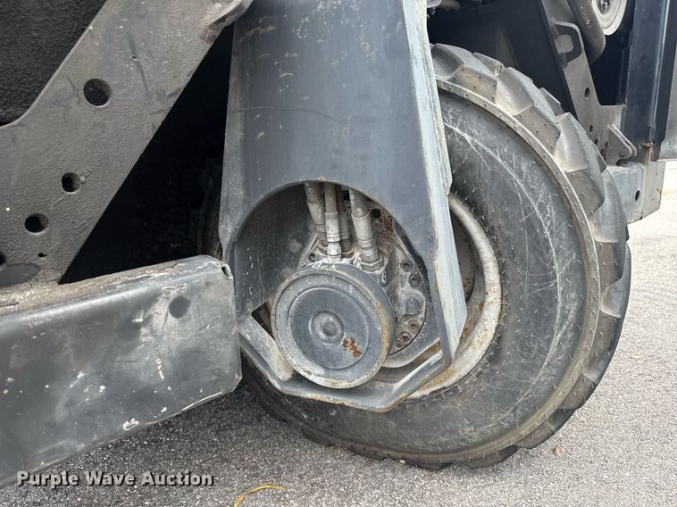 image for item EC3635 2014 Palfinger CR-55 4-WAY forklift