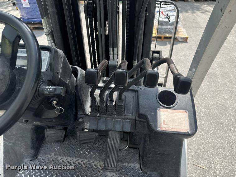 image for item EC3636 2016 UniCarriers PF50 forklift