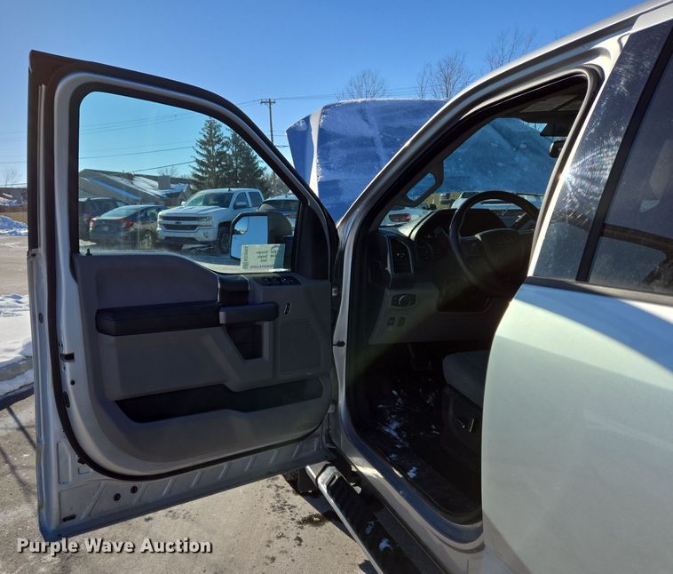 image for item EC3953 2018 Ford F150 XLT SuperCrew pickup truck