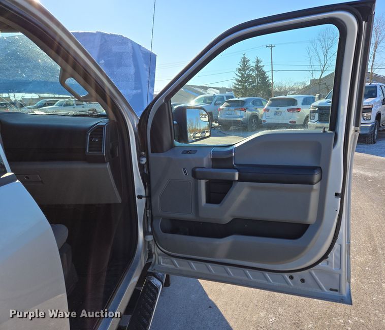 image for item EC3953 2018 Ford F150 XLT SuperCrew pickup truck