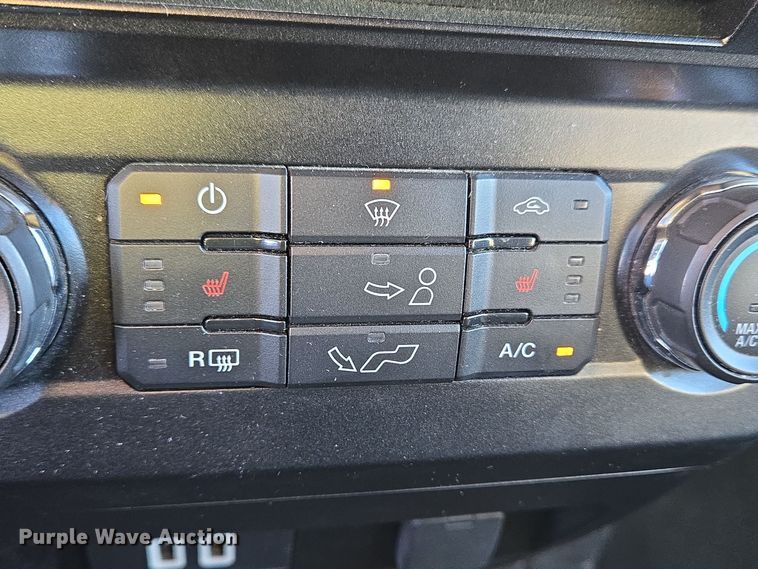 image for item EC3953 2018 Ford F150 XLT SuperCrew pickup truck