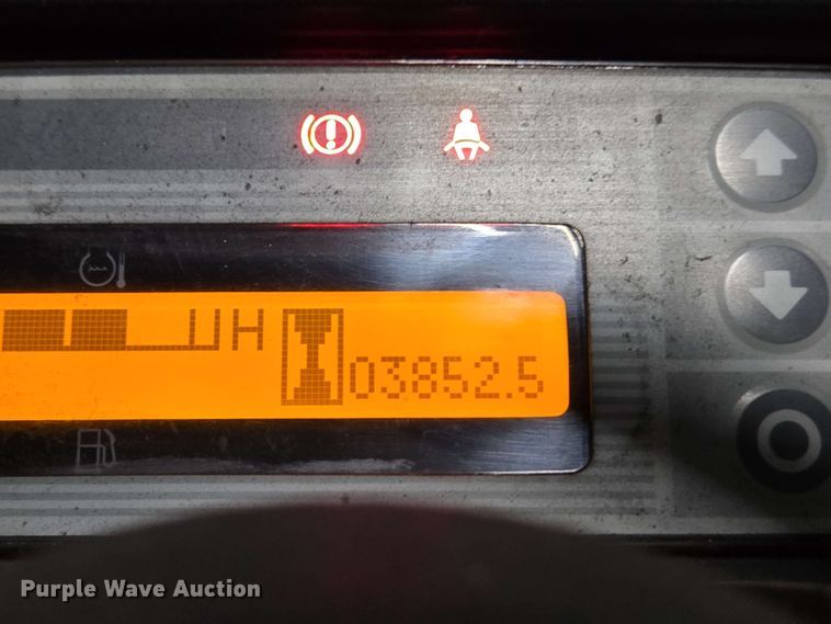 image for item EC4245 2015 Nissan PF50 forklift