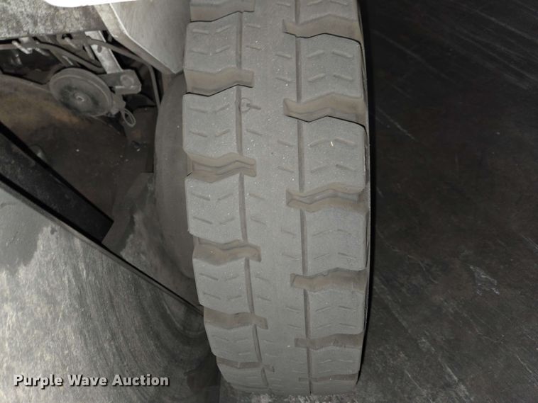 image for item EC4245 2015 Nissan PF50 forklift