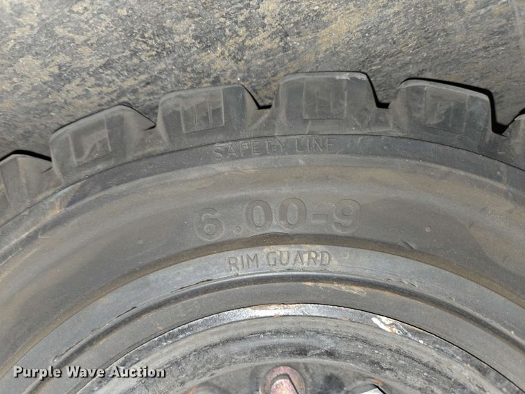 image for item EC4245 2015 Nissan PF50 forklift