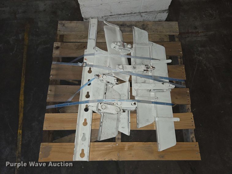 image for item EC4245 2015 Nissan PF50 forklift