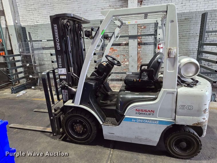 image for item EC4247 2014 Nissan PF50 forklift