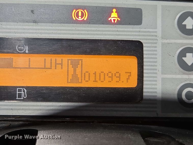 image for item EC4247 2014 Nissan PF50 forklift