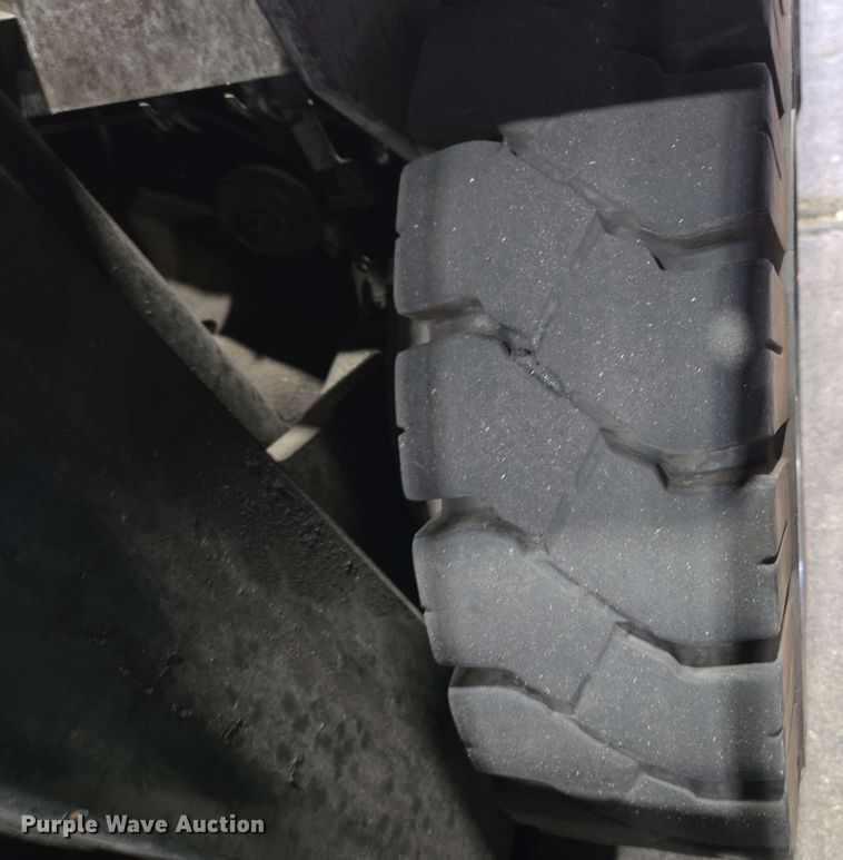 image for item EC4247 2014 Nissan PF50 forklift