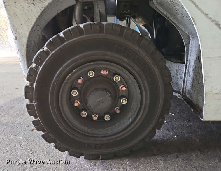 image for item EC4247 2014 Nissan PF50 forklift