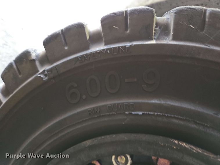 image for item EC4247 2014 Nissan PF50 forklift