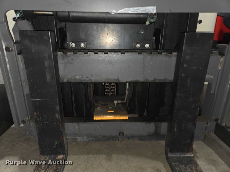 image for item EC4248 2015 Crown RR5725-35 reach truck