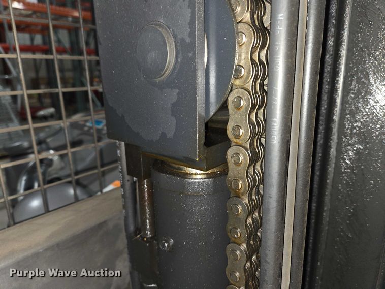 image for item EC4248 2015 Crown RR5725-35 reach truck