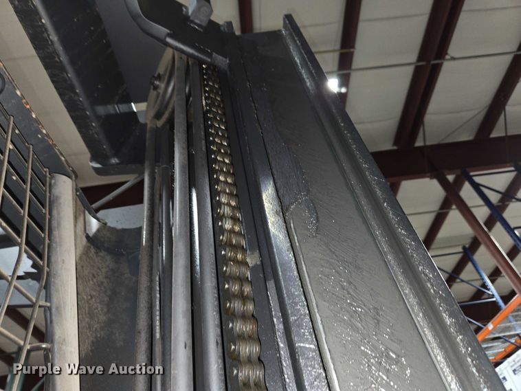 image for item EC4248 2015 Crown RR5725-35 reach truck