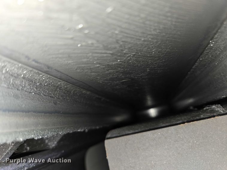 image for item EC4248 2015 Crown RR5725-35 reach truck