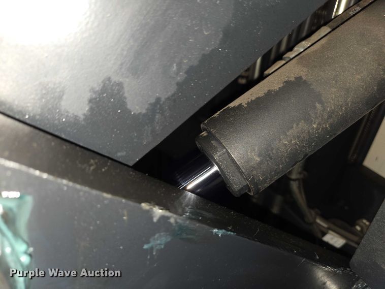 image for item EC4248 2015 Crown RR5725-35 reach truck