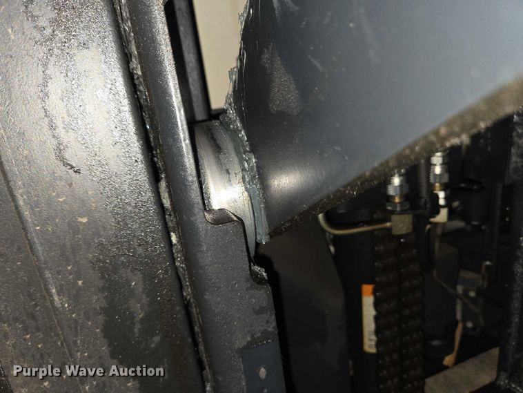 image for item EC4248 2015 Crown RR5725-35 reach truck