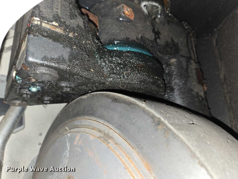 image for item EC4248 2015 Crown RR5725-35 reach truck