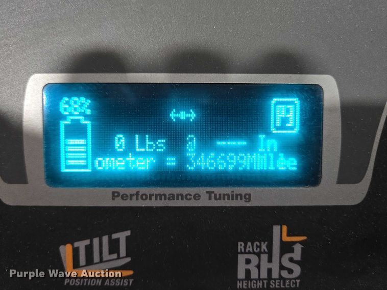 image for item EC4248 2015 Crown RR5725-35 reach truck