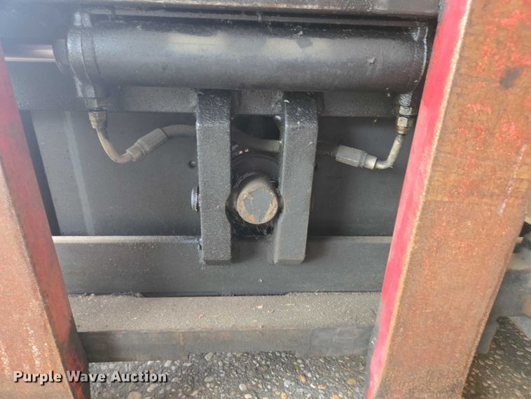 image for item EC4249 2006 Raymond EASI R30TT reach truck