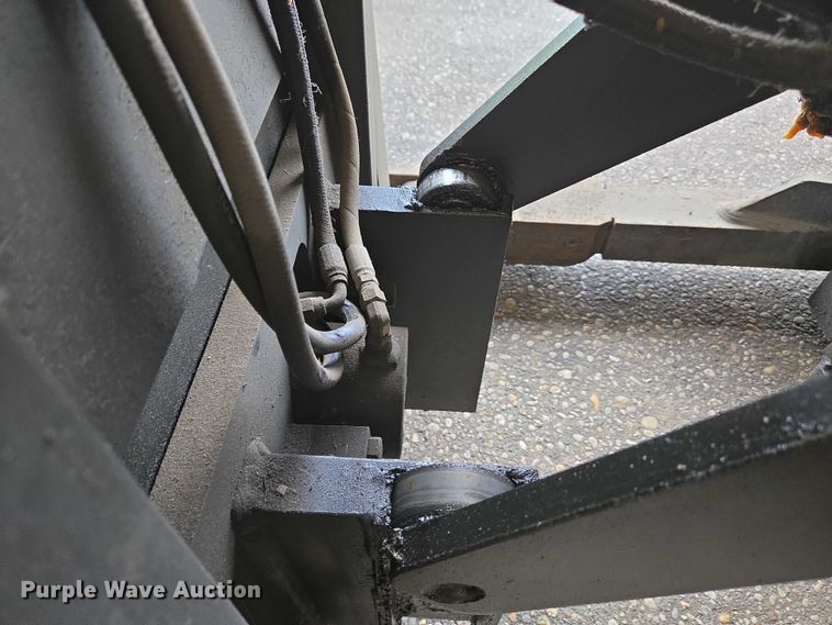 image for item EC4249 2006 Raymond EASI R30TT reach truck