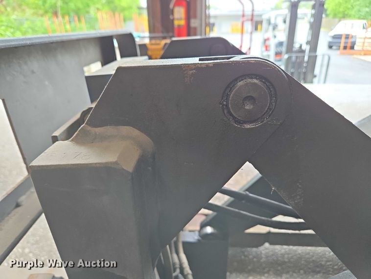 image for item EC4249 2006 Raymond EASI R30TT reach truck