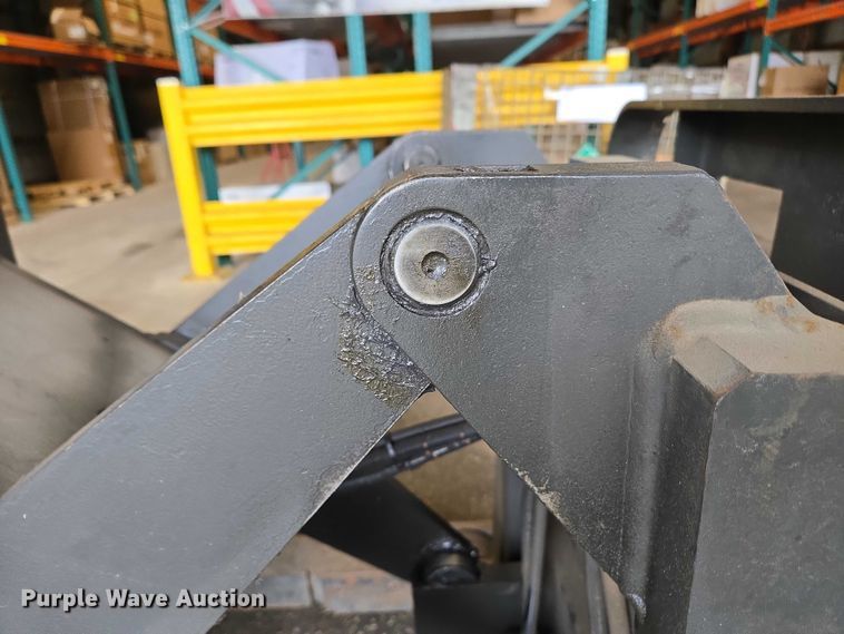 image for item EC4249 2006 Raymond EASI R30TT reach truck