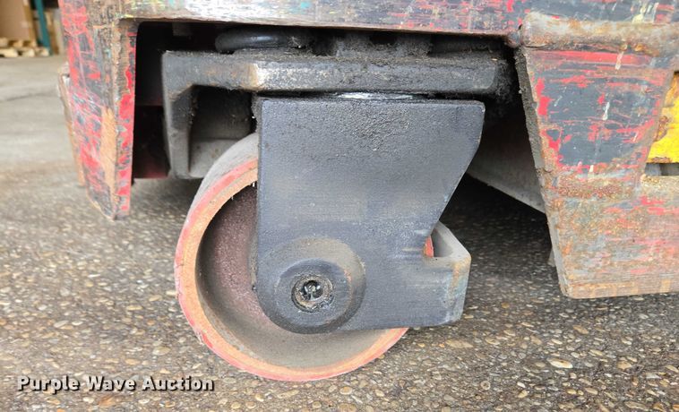 image for item EC4249 2006 Raymond EASI R30TT reach truck