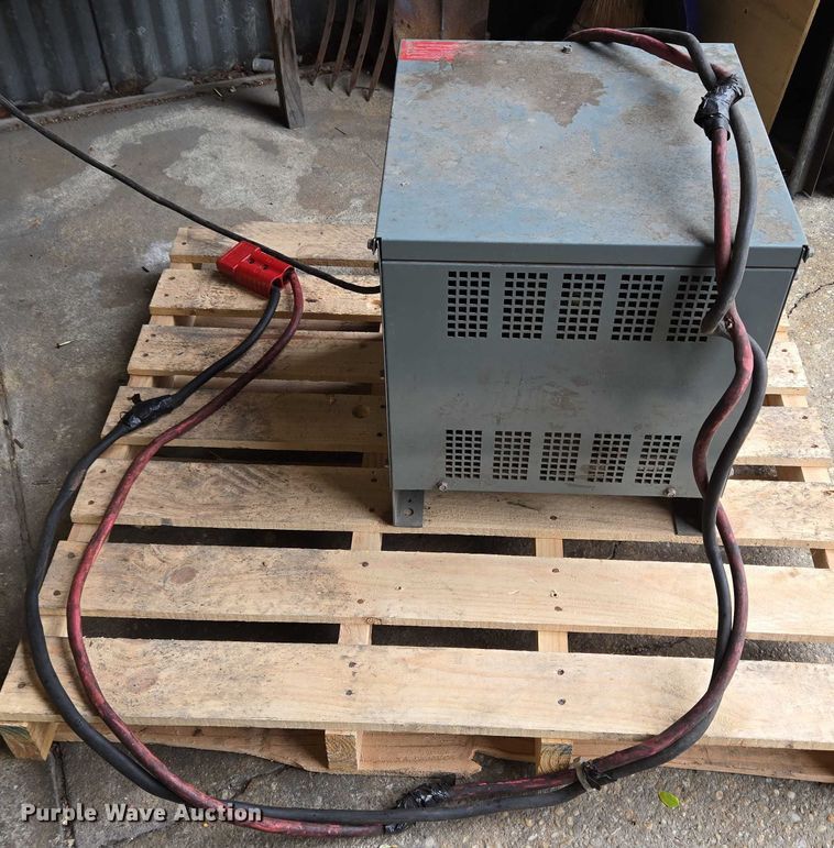 image for item EC4249 2006 Raymond EASI R30TT reach truck