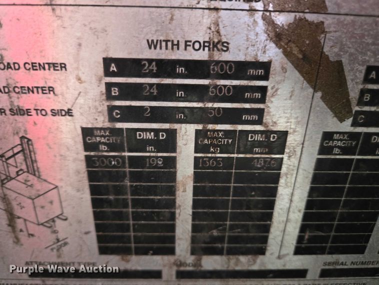 image for item EC4249 2006 Raymond EASI R30TT reach truck