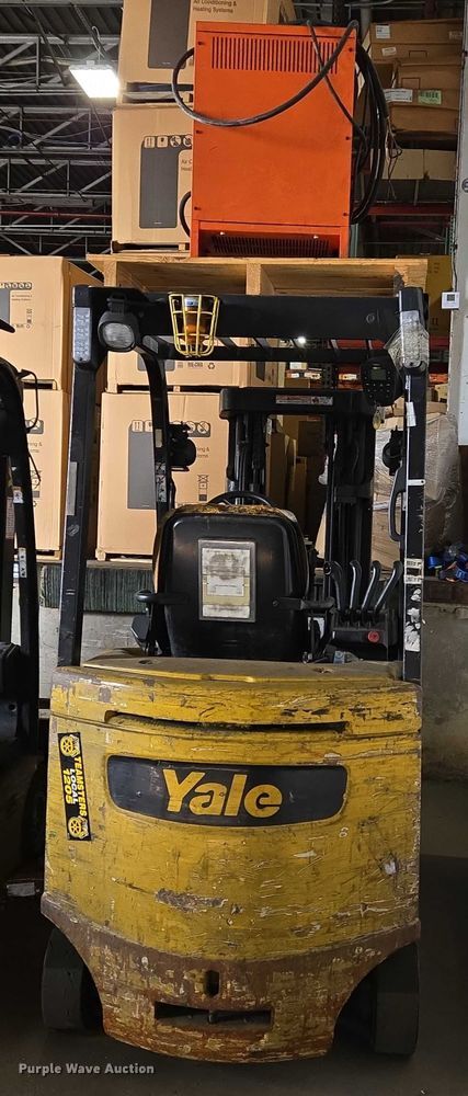 image for item EC4251 Yale ERC045VGN36TE083 forklift