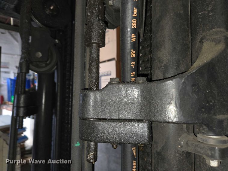 image for item EC4251 Yale ERC045VGN36TE083 forklift