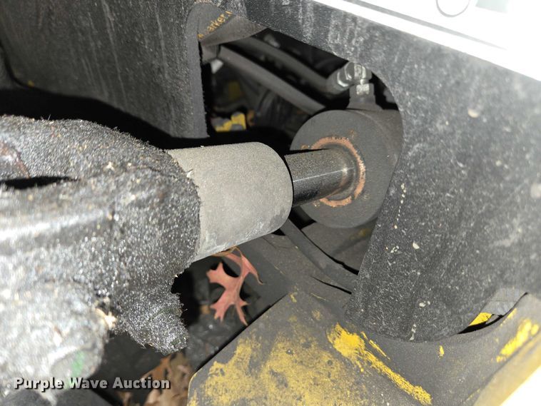 image for item EC4251 Yale ERC045VGN36TE083 forklift