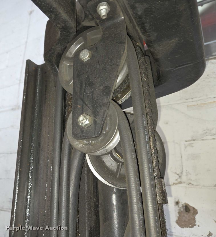 image for item EC4251 Yale ERC045VGN36TE083 forklift