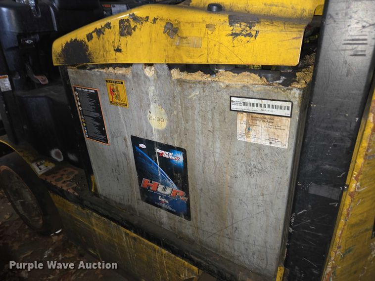 image for item EC4251 Yale ERC045VGN36TE083 forklift