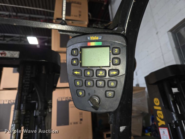 image for item EC4252 Yale ERP030VTN36TE082 forklift