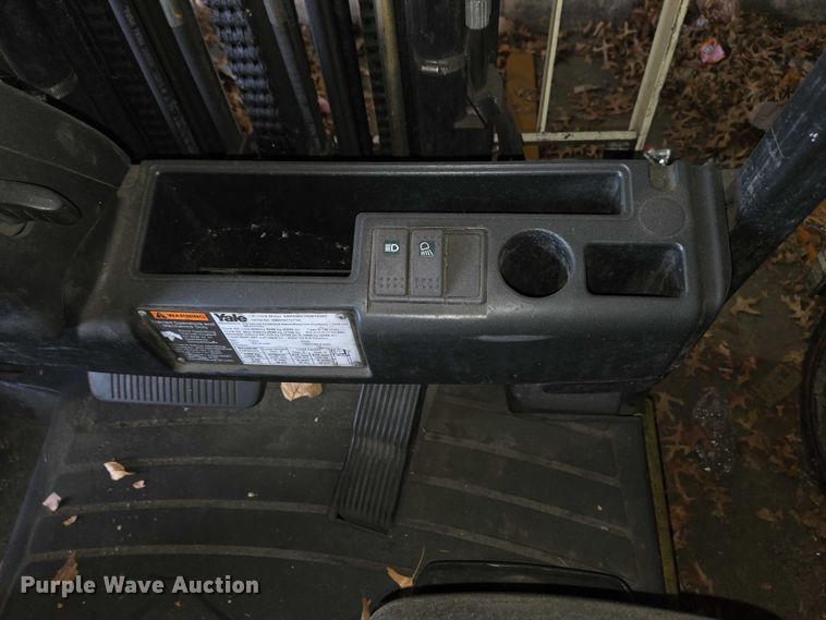 image for item EC4252 Yale ERP030VTN36TE082 forklift