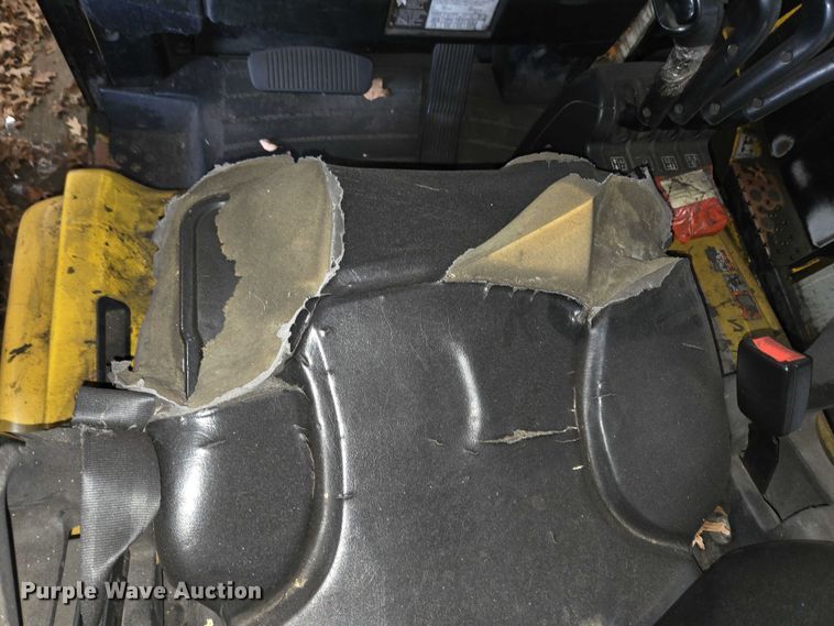 image for item EC4252 Yale ERP030VTN36TE082 forklift