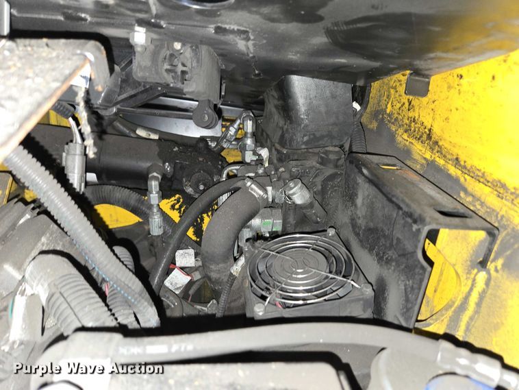 image for item EC4252 Yale ERP030VTN36TE082 forklift