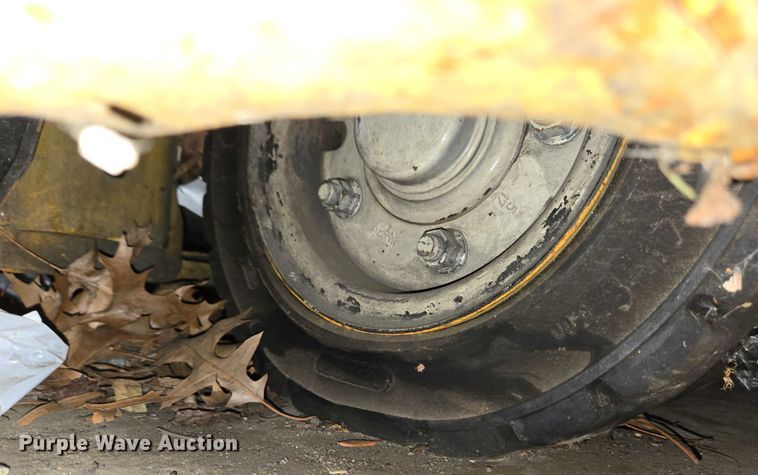 image for item EC4252 Yale ERP030VTN36TE082 forklift