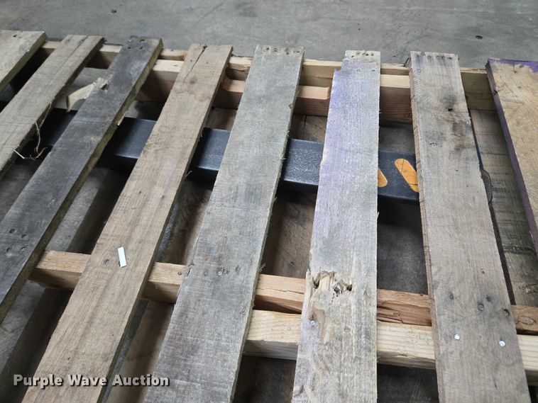 image for item EC4253 2016 Crown SP3520-30 order picker