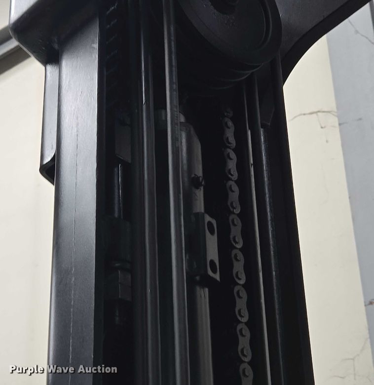 image for item EC4253 2016 Crown SP3520-30 order picker