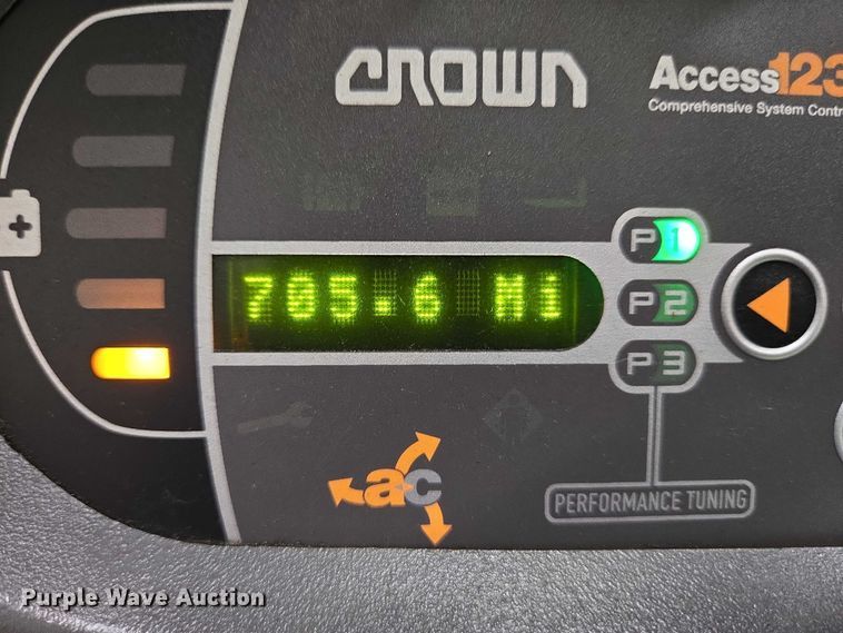 image for item EC4253 2016 Crown SP3520-30 order picker