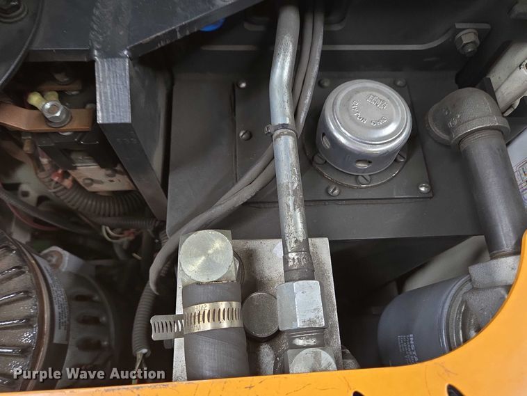 image for item EC4253 2016 Crown SP3520-30 order picker