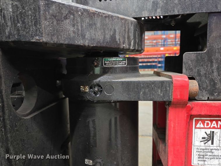 image for item EC4254 Landoll B40i5 forklift