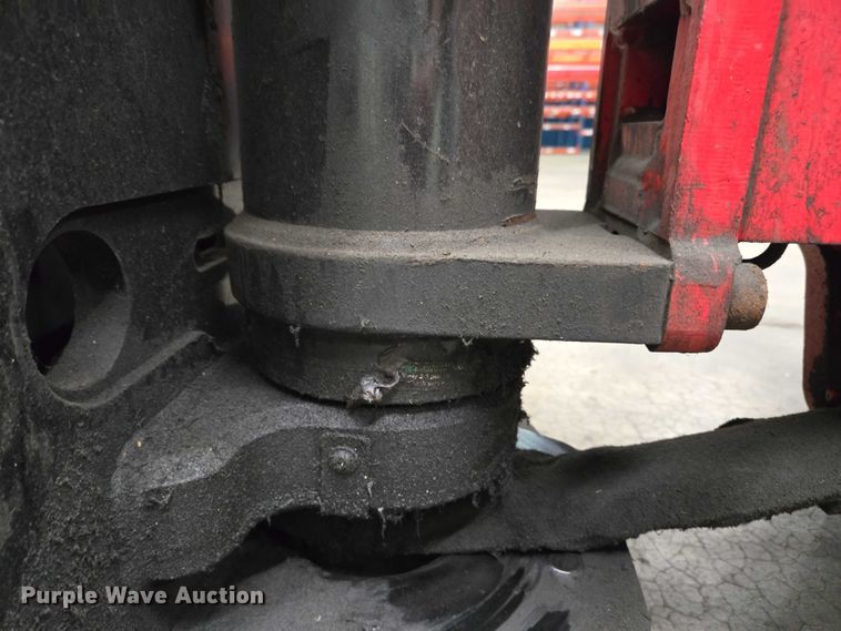 image for item EC4254 Landoll B40i5 forklift